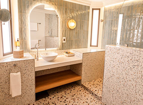 https://img.hotelissima.com/medias/50959-x1920/_.jpg